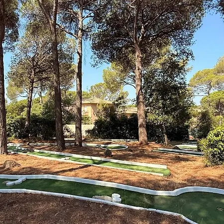 Apartmán F1 Climatise Avec Piscine