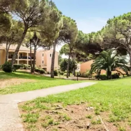 Apartmán F1 Climatise Avec Piscine